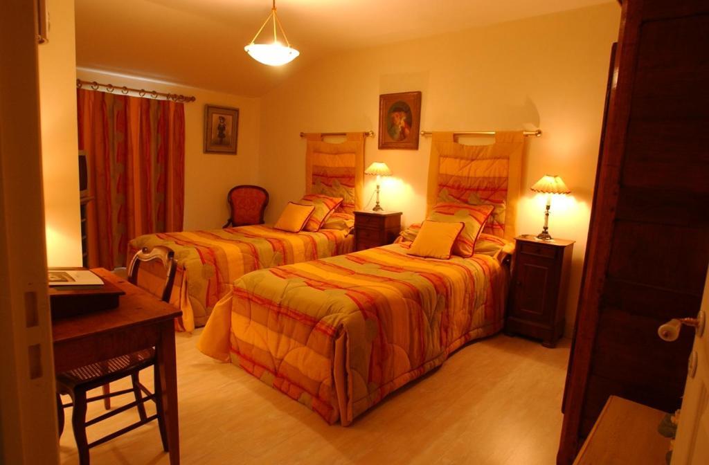 Bed and Breakfast Au Fond De La Cour Veyre-Monton Номер фото